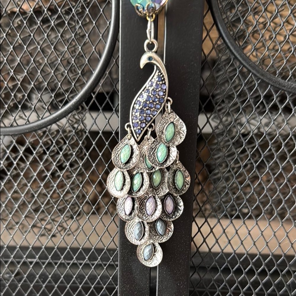 Elegant Silver and Blue Peacock Rear View Mirror Hanger - Picture 3 of 9